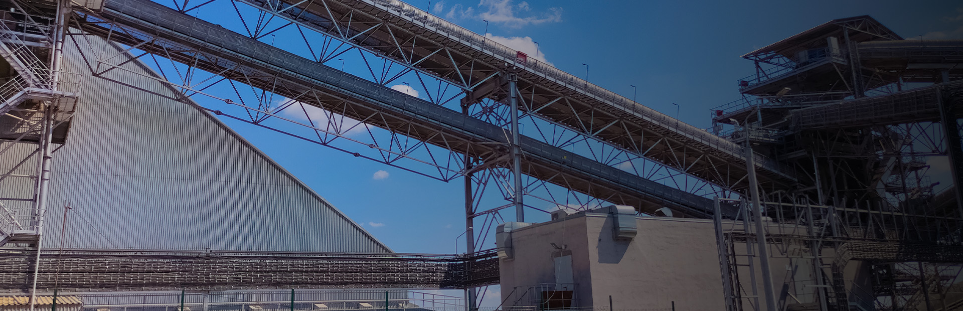 przeszklony wierzowiec